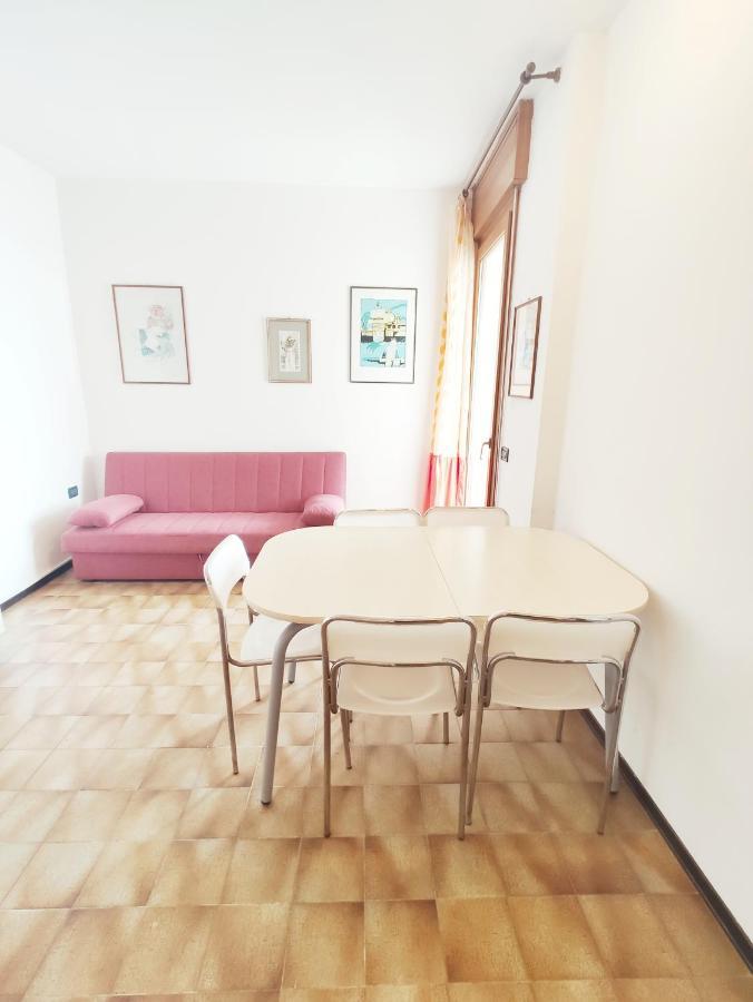 La Torre - Frontemare - Immobil Relax Villa Lido di Jesolo Bagian luar foto